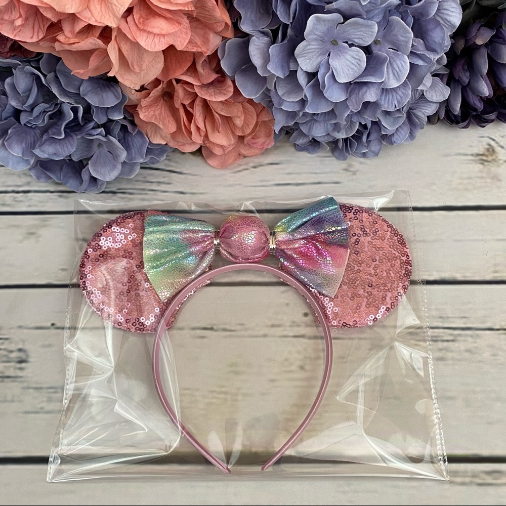 Minnie Mouse Pink Sequin Headband with Candy Bow - Picture 14 of 14